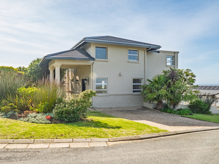 5 Bedroom Property for Sale in Pezula Golf Estate Western Cape